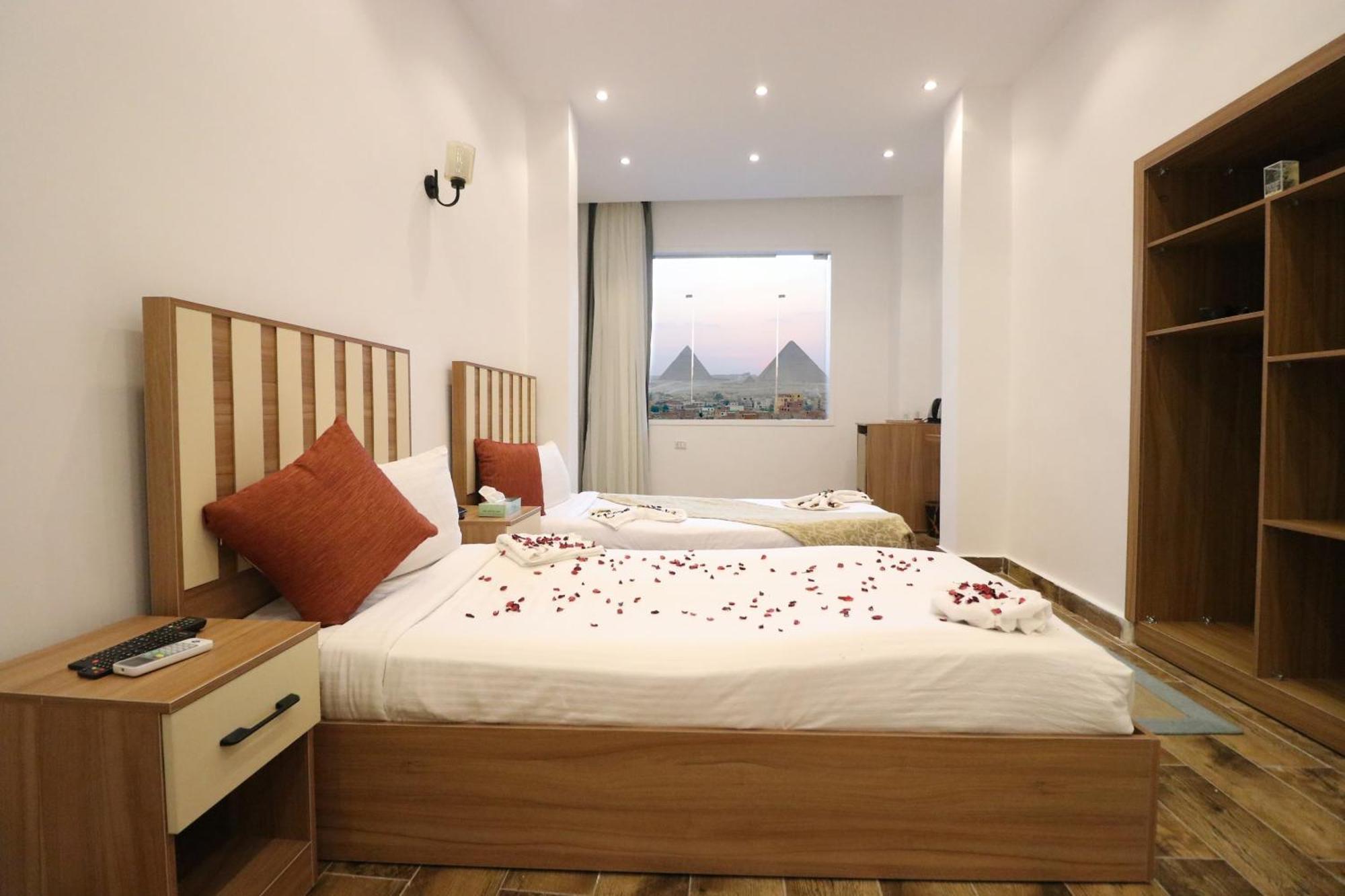 West Pyramids Hotel Kafrat al Jabal Exterior photo